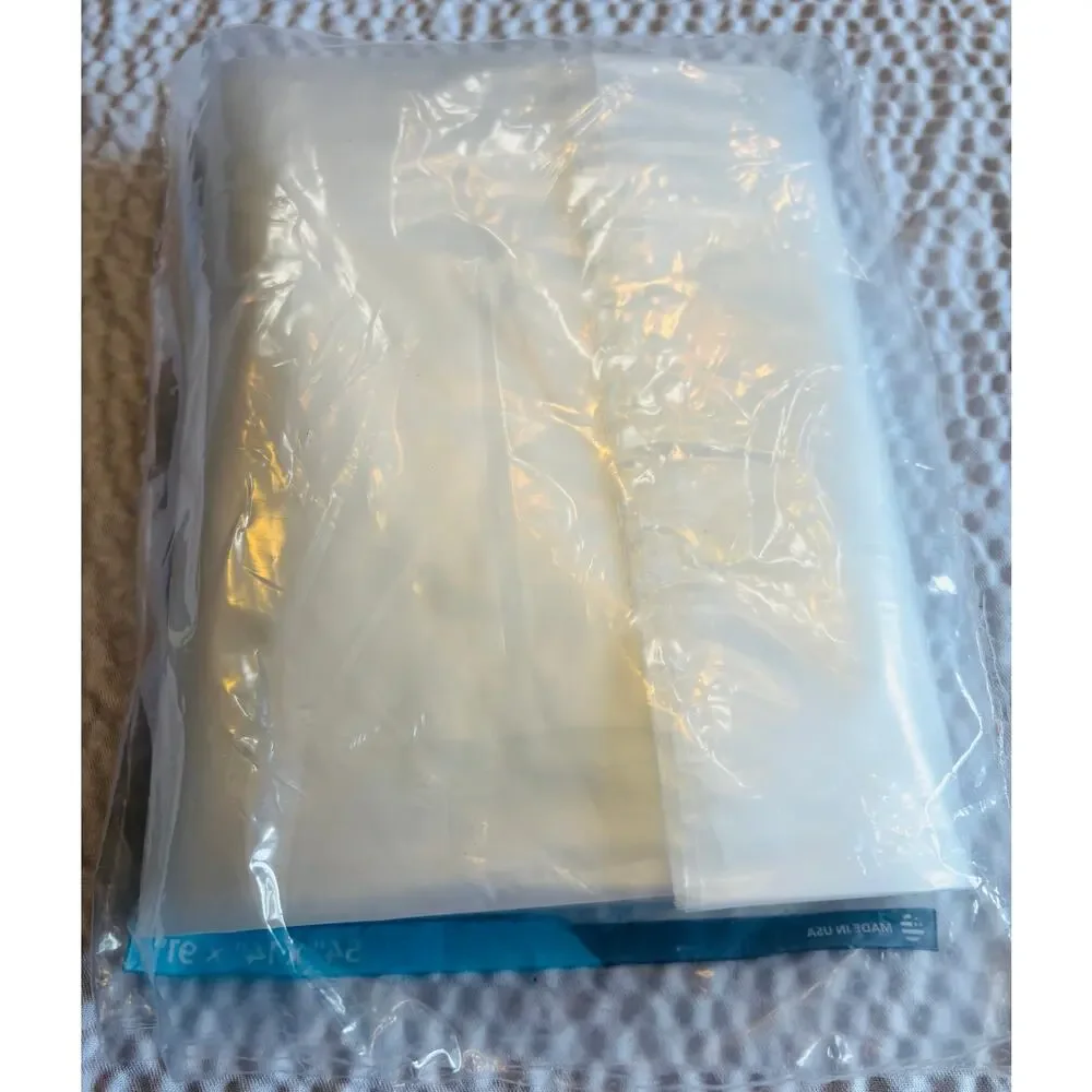 NIB 91 in. x 54 in. x 14 in. Twin and Full Mattress protection Bag
